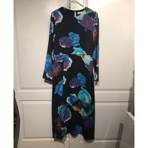 Aritzia Maxwell dress
